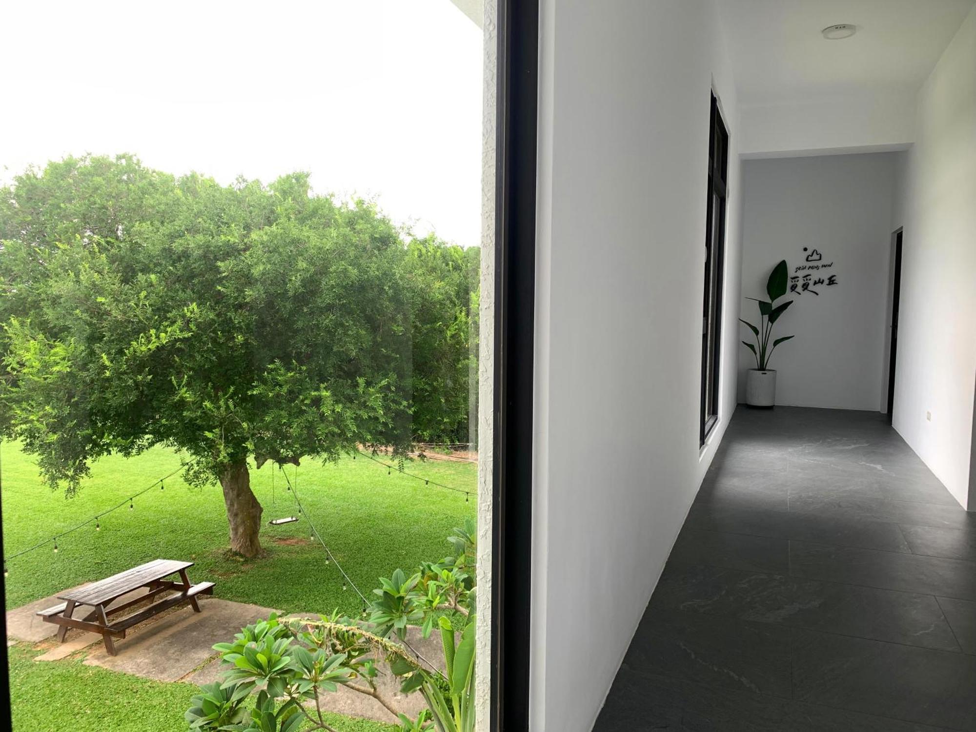 Still Hills Inn Hengchun Exterior photo