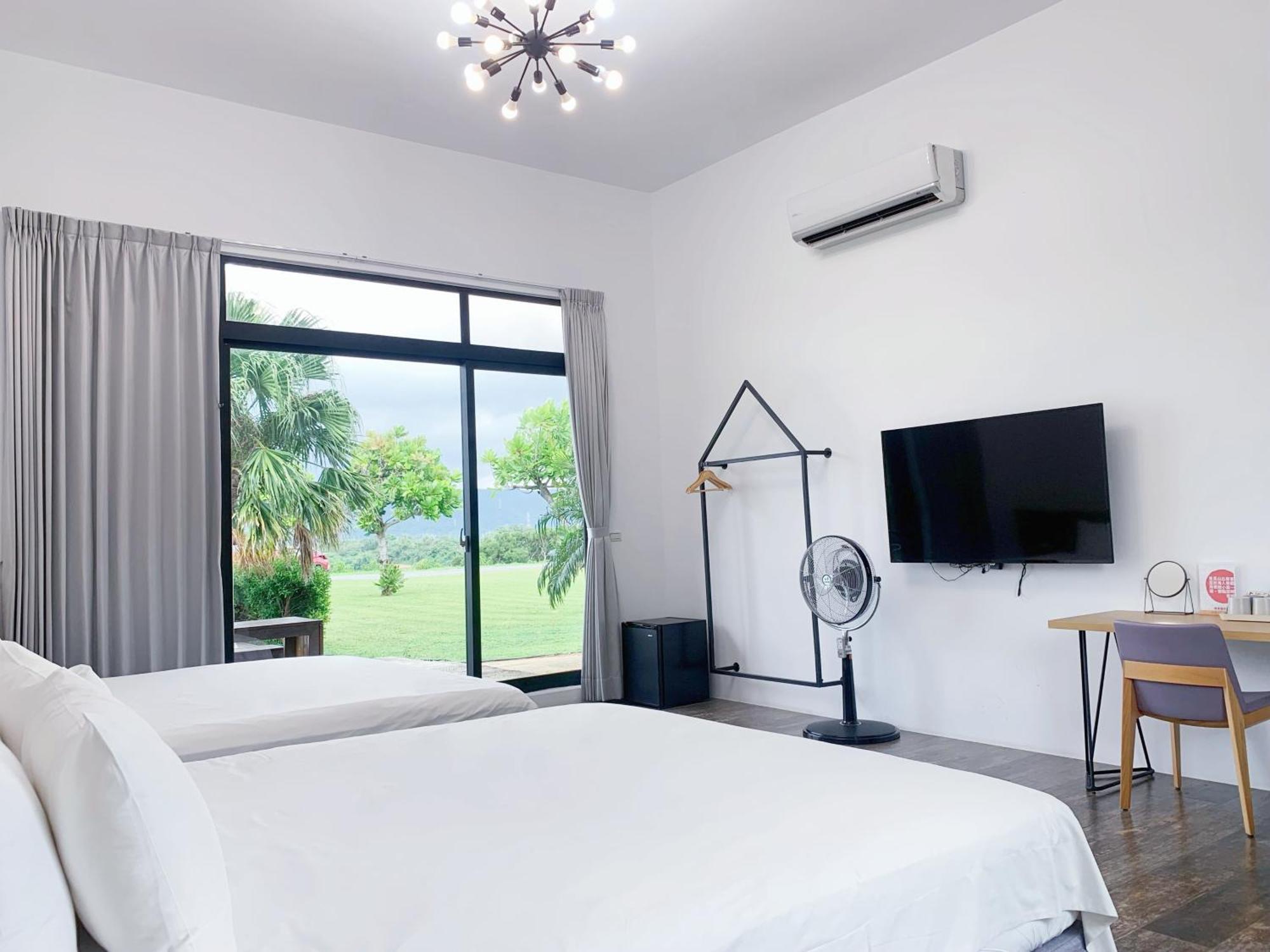 Still Hills Inn Hengchun Exterior photo